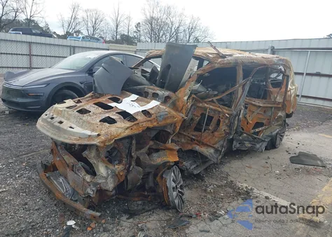 2017 Nissan Armada Sv z USA, uszkodzony, nr VIN JN8AY2NC9H9509849